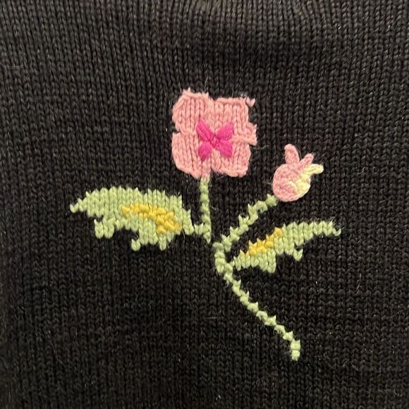 Vintage Storybook Knits Leopard in the Garden Floral Theme Sweater - Picture 8 of 14